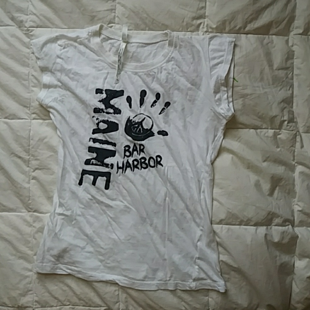 White Tee shirt